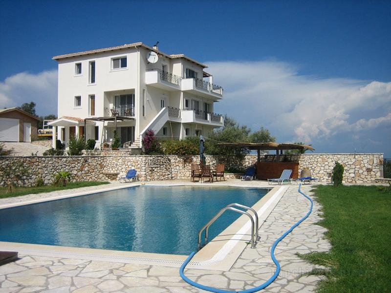 Luxurious villa, amazing views with private pool