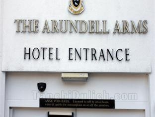 Khách sạn Arundell Arms