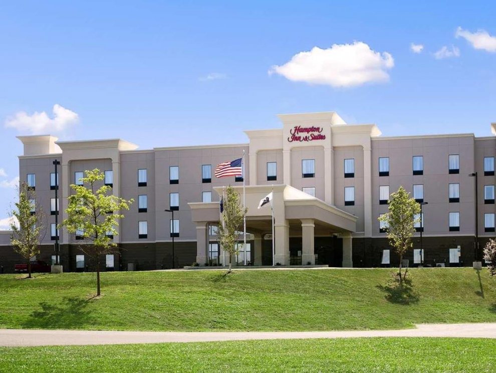 Hampton Inn & Suites Mansfield, PA