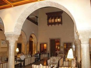 Khách sạn Borj Dhiafa