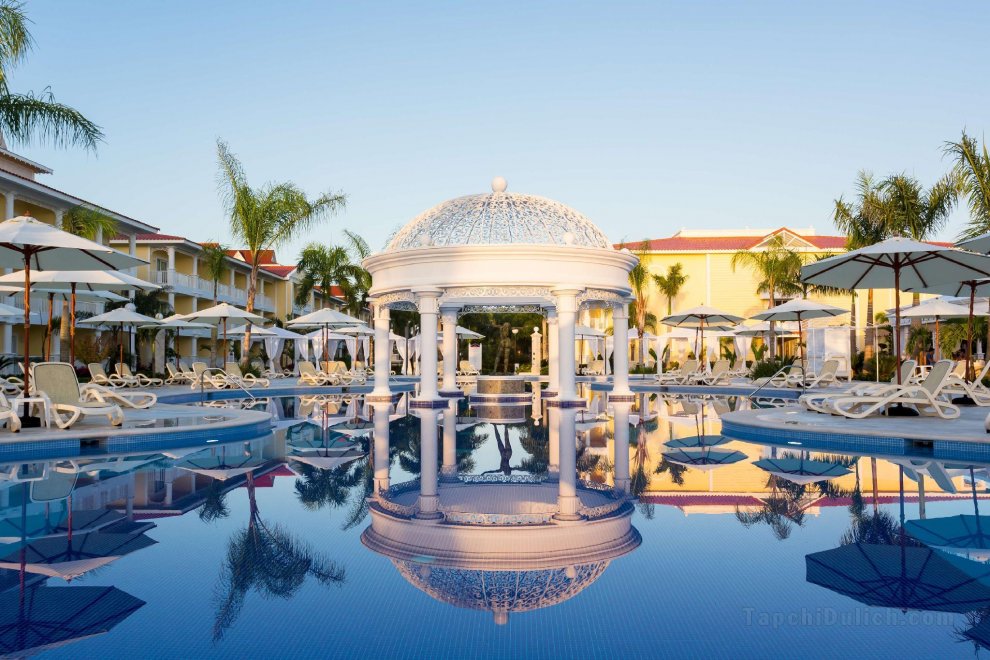 Bahia Principe Luxury Bouganville - All Inclusive (Adults Only)