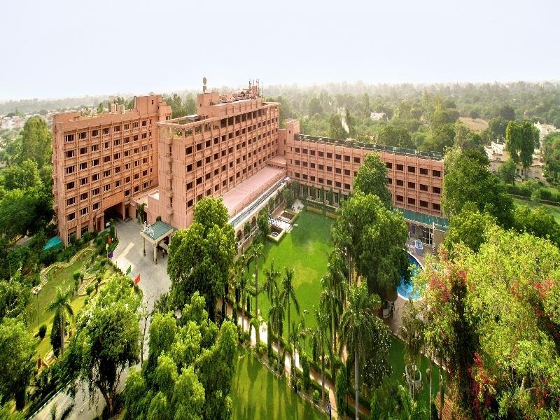 Khách sạn Clarks Shiraz Agra