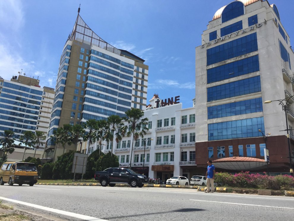 Khách sạn Tune – 1Borneo Kota Kinabalu