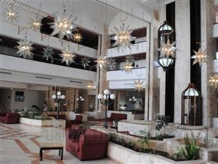 庫裏亞特宮殿酒店