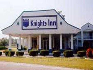 Knights Inn Lumberton NC