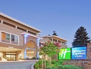 Khách sạn Holiday Inn Express & Suites Santa Cruz