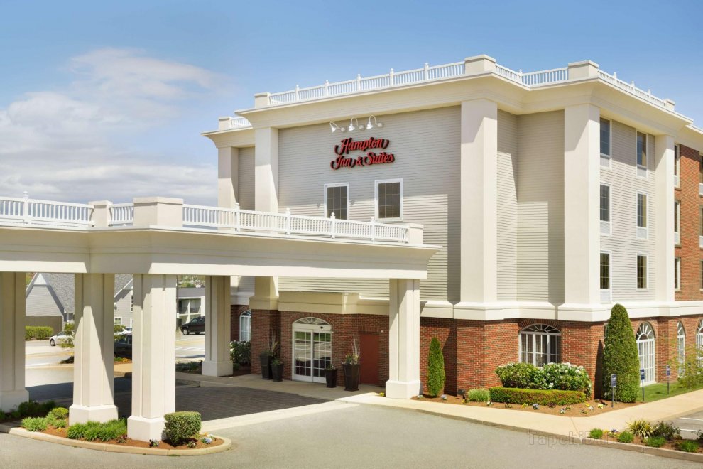 Hampton Inn and Suites Newport Middletown