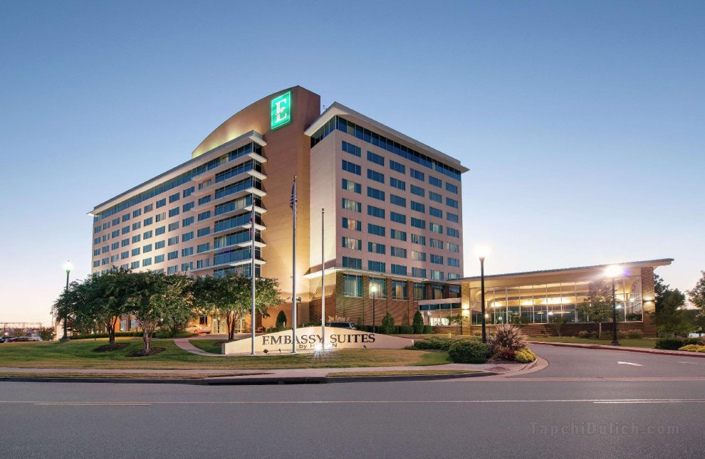 Embassy Suites by Hilton Huntsville Hotel and Spa