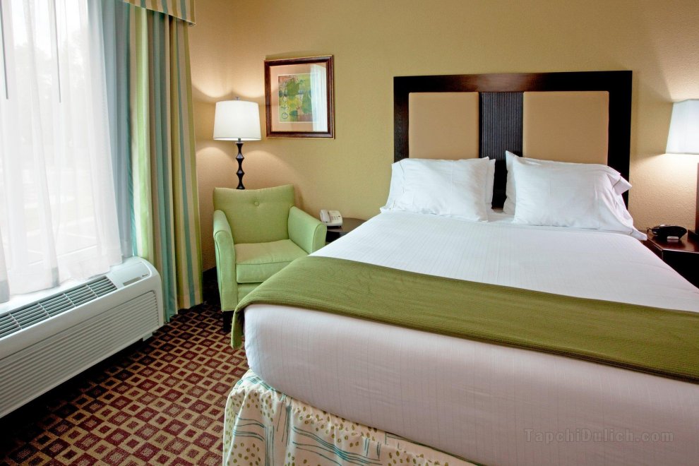Khách sạn Holiday Inn Express & Suites Chaffee - Jacksonville West