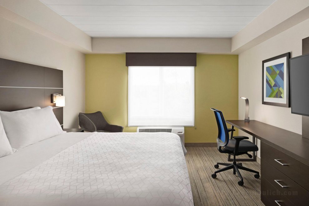 Khách sạn Holiday Inn Express & Suites Fort Myers West - The Forum