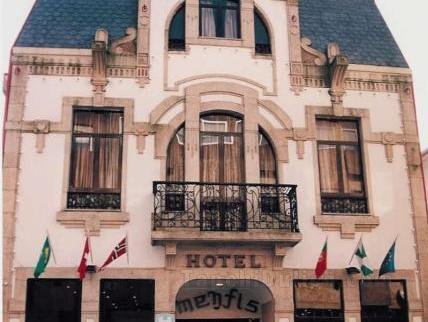 Khách sạn Porto Domus