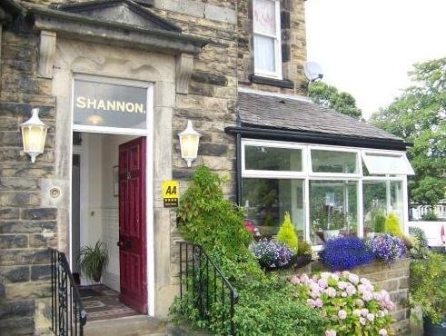 Shannon Court Guesthouse