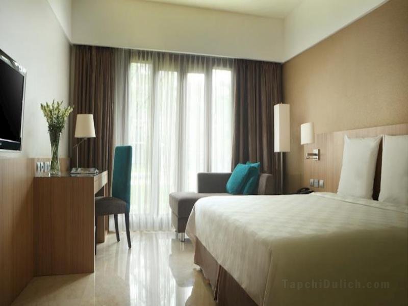 Khách sạn Novotel Surabaya