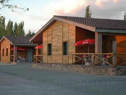 Hostal - Bungalows Camping Caceres