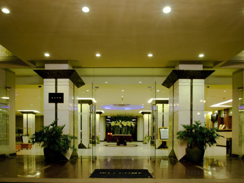大叻曼青酒店