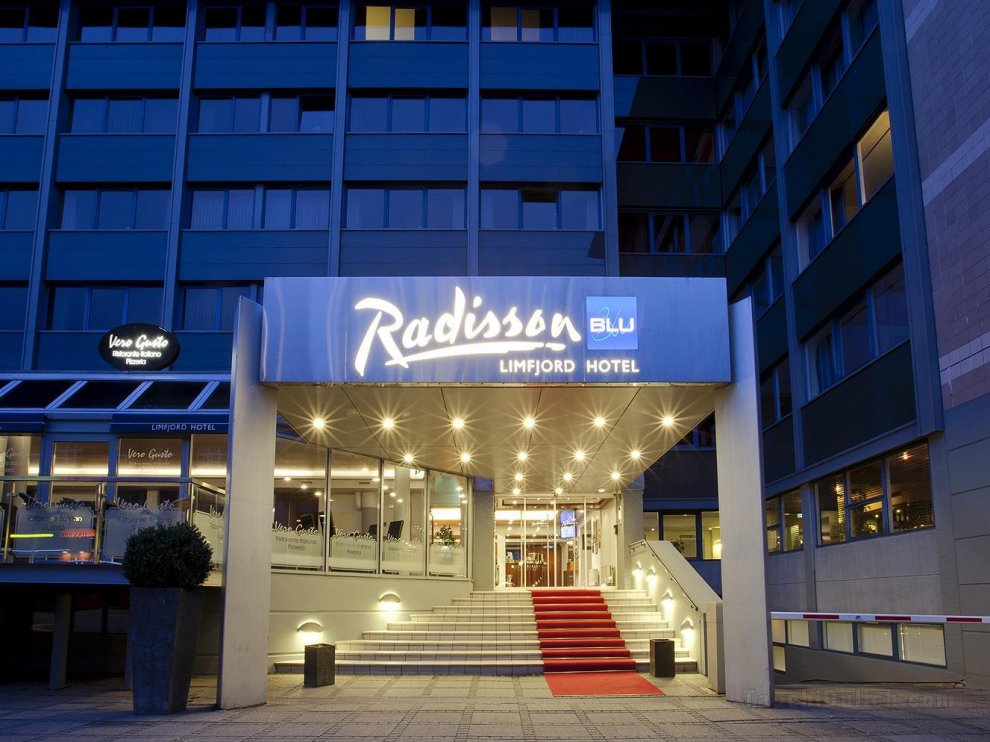 Khách sạn Radisson Blu Limfjord Aalborg