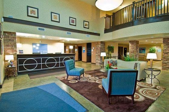 HOLIDAY INN EXPRESS AND SUITES ORO VALLEY-TUCSON NORTH