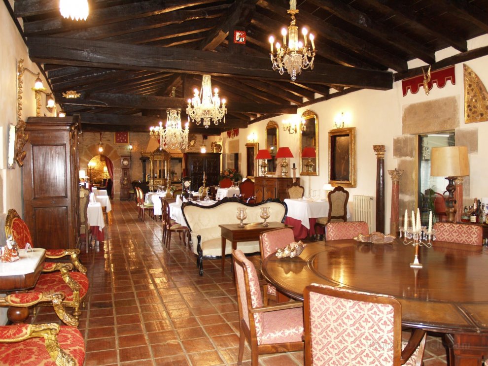 Khách sạn -Restaurant Palacio de la Pena