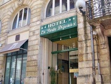 Khách sạn La Porte Dijeaux