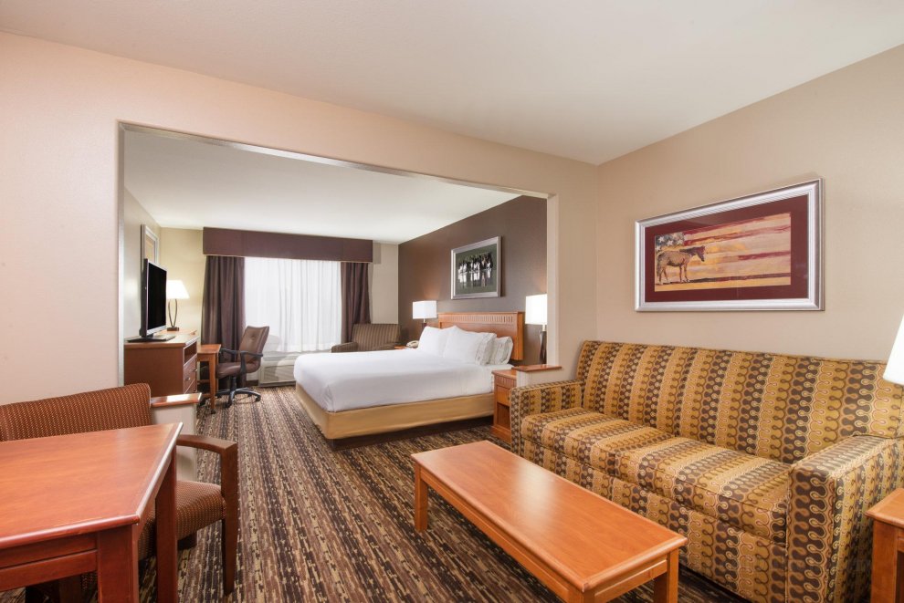 Khách sạn Holiday Inn Express & Suites Douglas, Wy