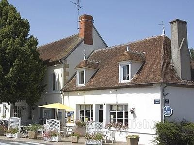 Khách sạn Logis du Pont Neuf