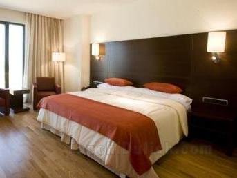 Khách sạn Valles de Gredos