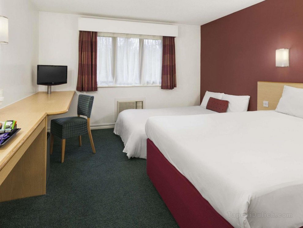 Days Inn by Wyndham London Stansted Airport
