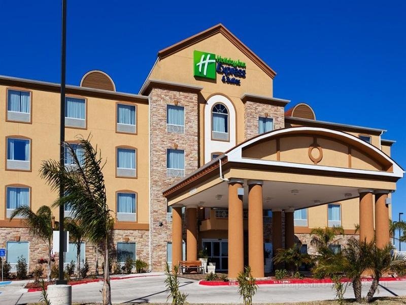 Khách sạn Holiday Inn Express & Suites Corpus Christi Portland