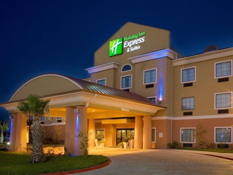 Khách sạn Holiday Inn Express and Suites Kingsville