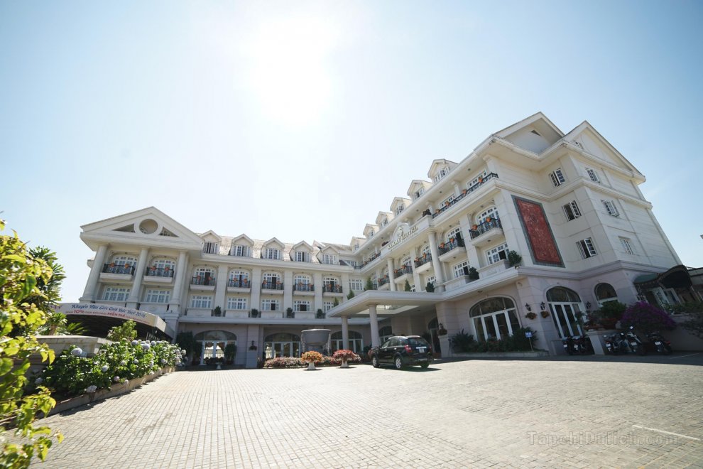 Khách sạn Sammy Dalat