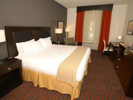 Khách sạn Holiday Inn Express & Suites Festus-South St. Louis