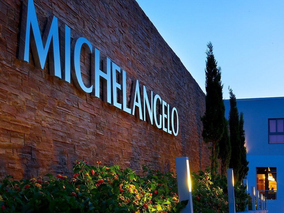 Michelangelo Resort and Spa
