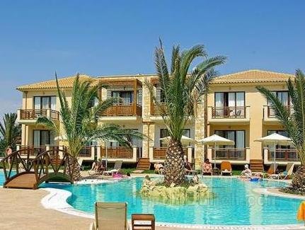 Khách sạn Mediterranean Village & Spa
