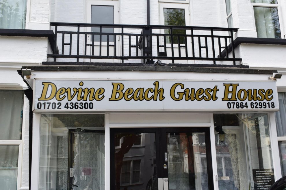 Devine Beach Guest House