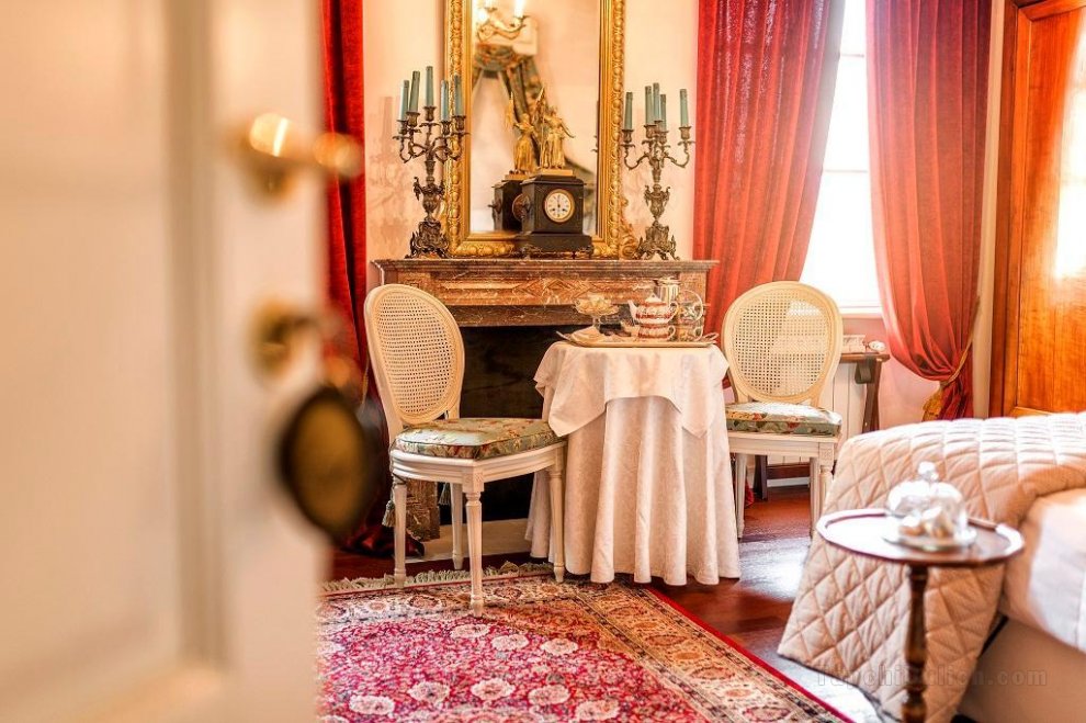 Khách sạn Duchessa Margherita Chateau &
