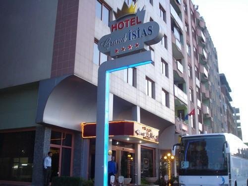 Khách sạn Grand Isias
