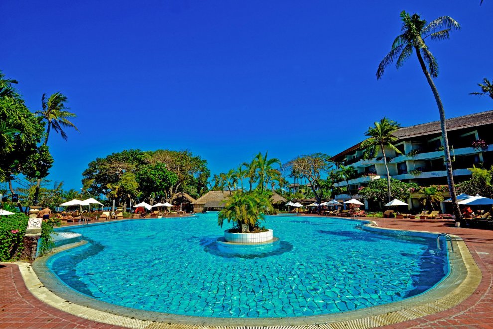 巴厘島普拉瑪沙努爾海灘酒店