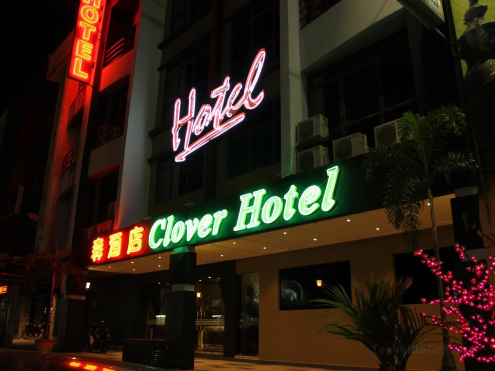 Khách sạn Clover