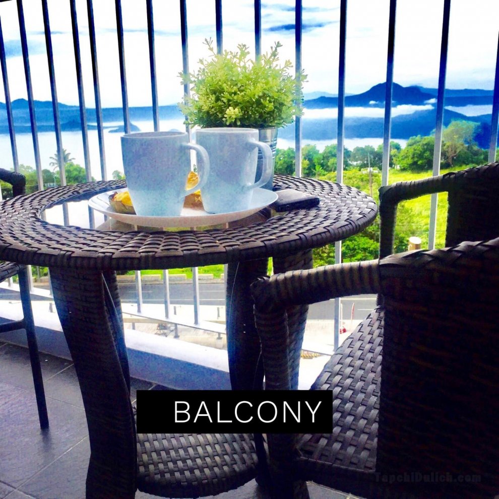 Tagaytay Premium Condo Resort Facing Taal Lake-NEW