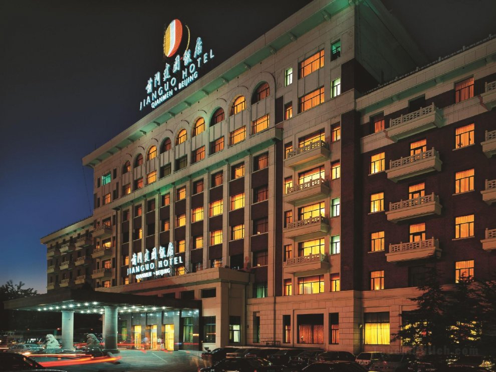 Jianguo Qianmen Hotel