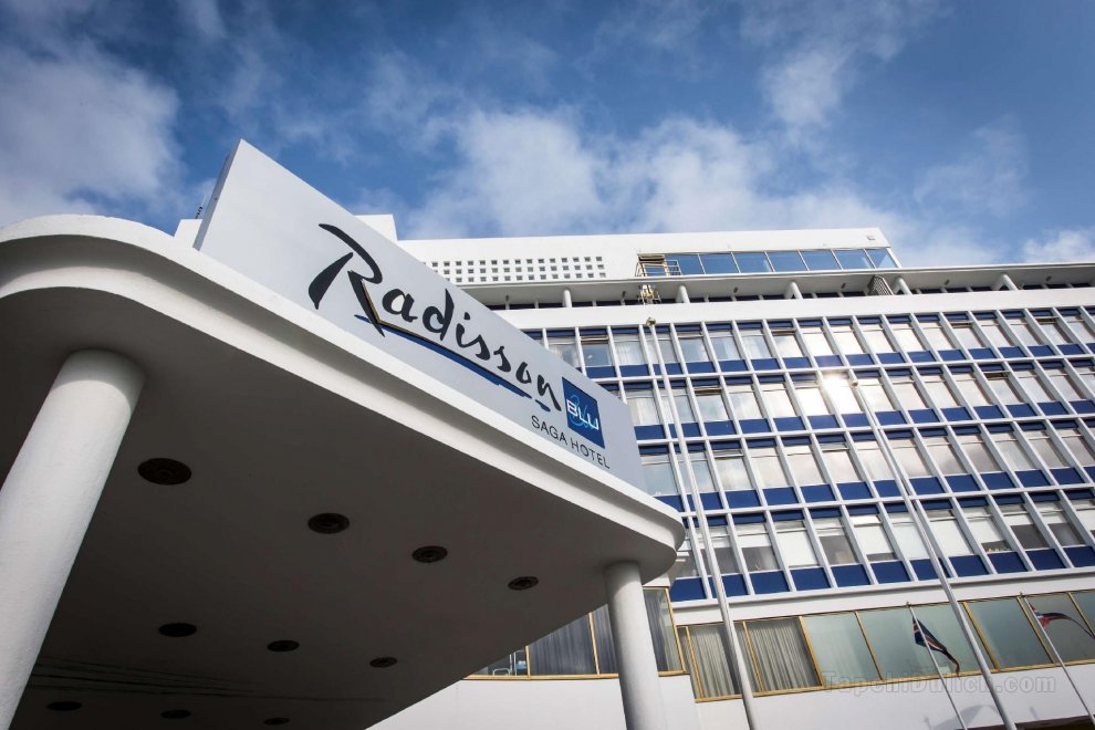 Khách sạn Radisson Blu Saga Reykjavik