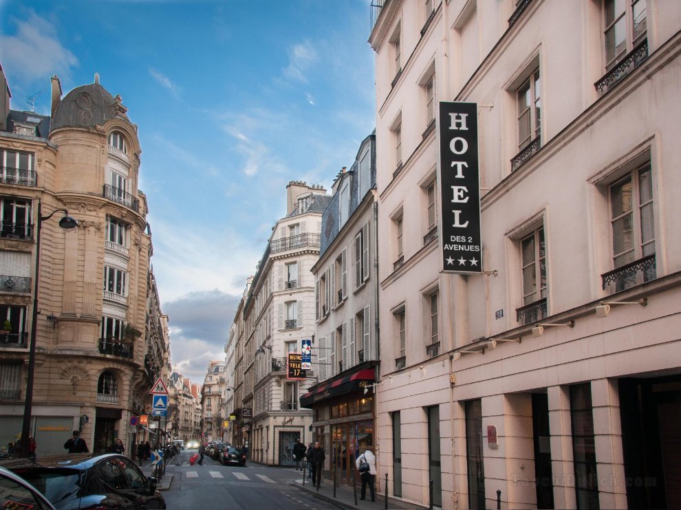 Khách sạn des Deux Avenues