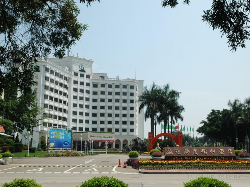 Khách sạn Zhuhai Holiday Resort