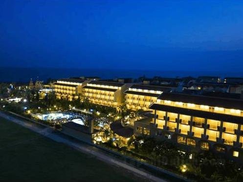 Khách sạn Belek Beach Resort