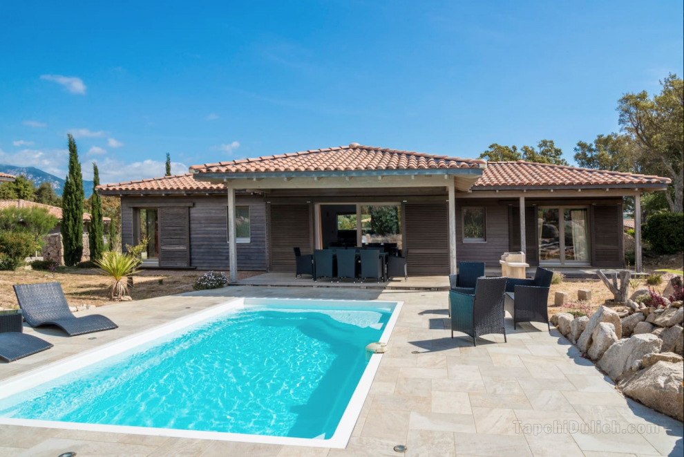 Villa 'chene liege' 6/8 pers with private pool