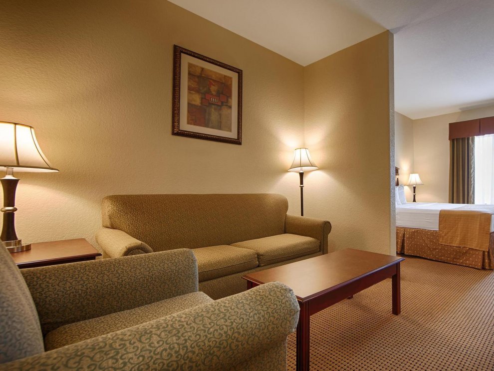 Best Western Palace Inn and Suites