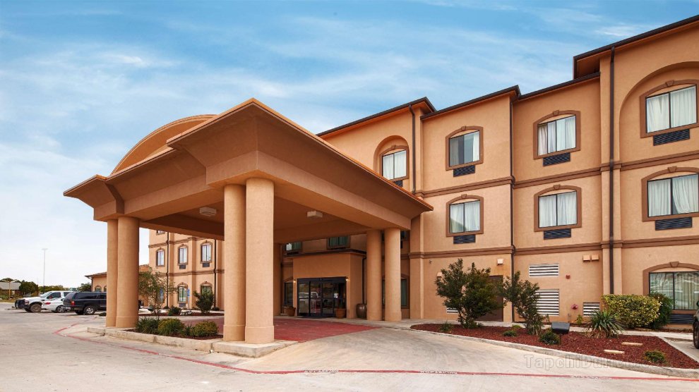 Best Western Palace Inn and Suites