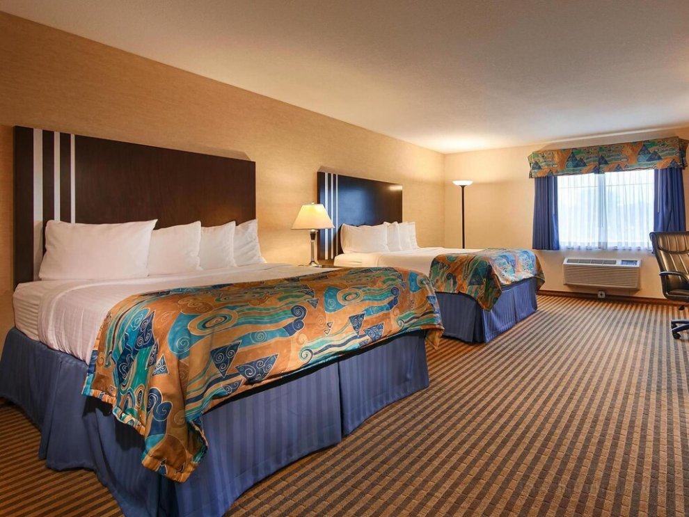 Khách sạn Best Western Plus Portage and Suites