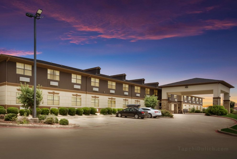 Best Western Temple Inn and Suites