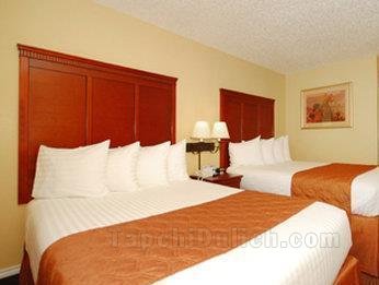 Best Western Trail Dust Inn and Suites